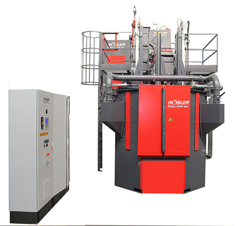 [Translate to Deutsch:] The RDT 200 4S was designed for blast cleaning exterior and interior surfaces of a wide parts spectrum and is equipped with four working chambers.