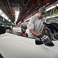 USA - Auto sales outlook increases production