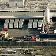 Fire in Tesla`s Fremont Factory: The Giga Press caught on fire by burning hydraulic fluid - Fire extinguished and nobody injured