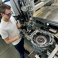 GER - ZF erhält Großauftrag für neues 8-Gang-Automatgetriebe