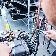 Volvo and Daimler announce fuel cell joint venture