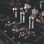 Rheinmetall verbucht zweistelligen Millionen-Euro-Auftrag über Zylinderköpfe für Hybrid-Fahrzeuge