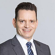 Change at the top of the Supervisory Board. Dr Leonhard Birnbaum takes over as Chairman from Dr Jürgen Großmann