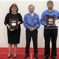 Debbie Eckemeter Awarded with the Yuzuru Nagai Award by Sintokogio