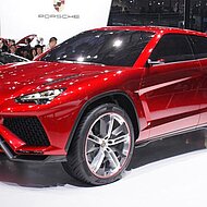 IT - Lamborghini Expected To Announce This Week It Will Build Its SUV In Italy