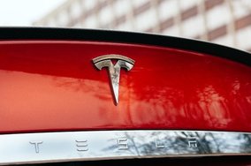 USA - Tesla's Next Big Product Isn't the Model X - It's This