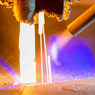 SEAMLESS POURING: EFFICIENT AUTOMATION FOR DATA-DRIVEN FOUNDRIES