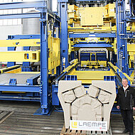 Ein Gigant unter den Kernschießmaschinen - die neue Laempe LHL200 – 1700