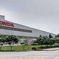 In - Behind the scenes at the Honda Tapukara Factory