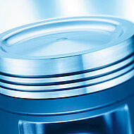 KSPG - At SMM with large-bore pistons and plain bearings