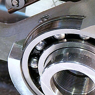 Rheinmetall - Compact, high-performance valve train