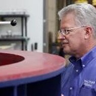 Walther Trowal eröffnet das „North American Tech & Training Centre“