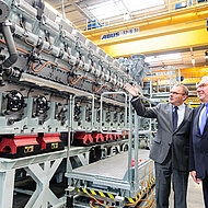 Parlimentary under Secretary visits Rolls-Royce Power Systems