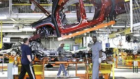 Fiat to invest $1 billion in Michigan, Ohio plants, create 2,000 jobs