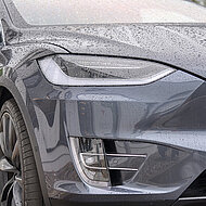 Übernahme eines Tesla-Zulieferers