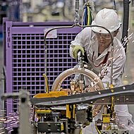 MEX - Mexico auto boom a boon for local suppliers