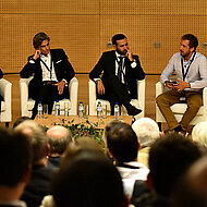 Foundry on Wheels outlines the future of the R&D strategies in two sectors.