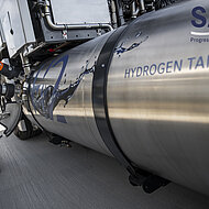 Truck cryo tank system for liquid hydrogen developed by Austrian company “Salzburger Aluminium Group” went into intensive test phase at mayor OEM