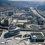 GER - Mercedes-Benz’s lead engine plant in Germany gears up for electric mobility