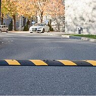 GER - The Future of Roads: Liquid Speed Bumps