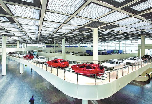 CN - BMW Brilliance leads car industry in sustainability