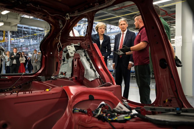 UK - British Firms Await Brexit Plans, Poised to Relocate